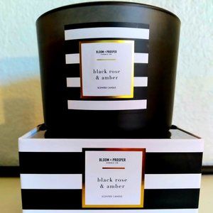 🎀 BLACK ROSE & AMBER 🎀 Bloom and Prosper 2-wick candle *RARE* HTF